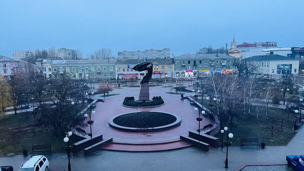 В Бердянске ночь прошла спокойно, атак не было: колонна российской техники не продвинулась к городу