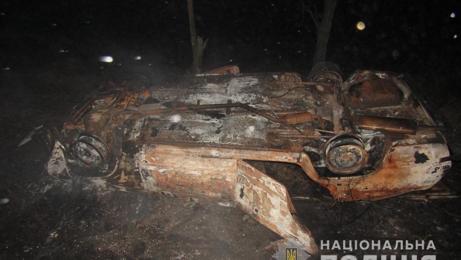 У Запорізькій області чоловік вкрав авто і потрапив на ньому в ДТП, внаслідок якої легковик згорів 