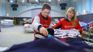 Група Метінвест прийняла 600 вимушених переселенців у Запоріжжі