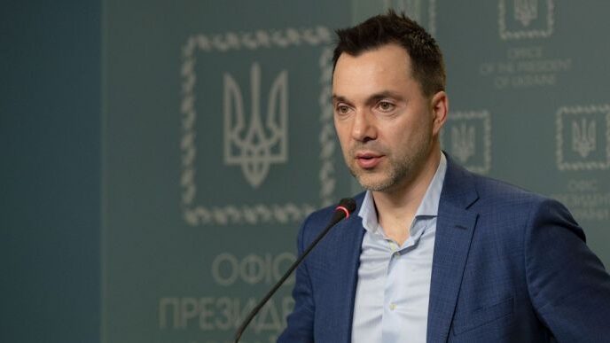 У боях під Мелітополем знищили 50 одиниць ворожої техніки, - Арестович