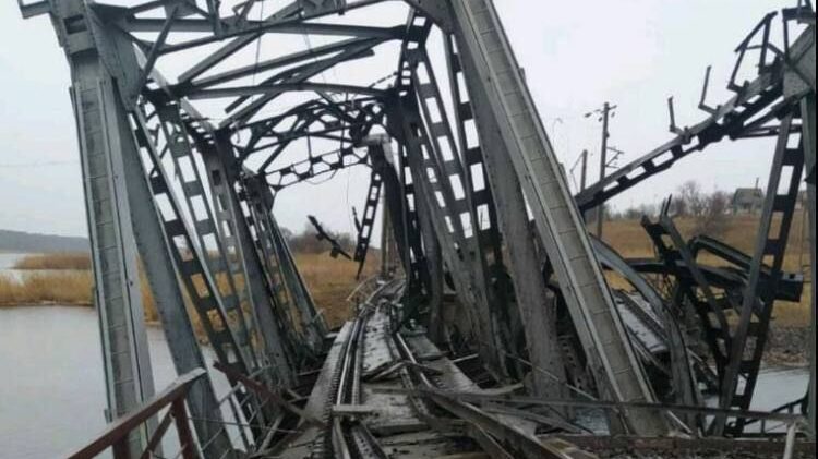 Підрив мосту у Василівці створить проблеми у роботі Запорізької АЕС