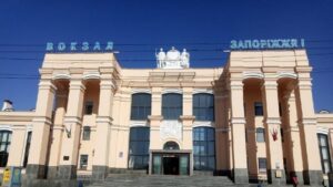 Библиотека, детсад и вокзал «Запорожье-1»: 12 запорожских архитектурных объектов занесены в Государственный реестр недвижимых достопримечательностей страны