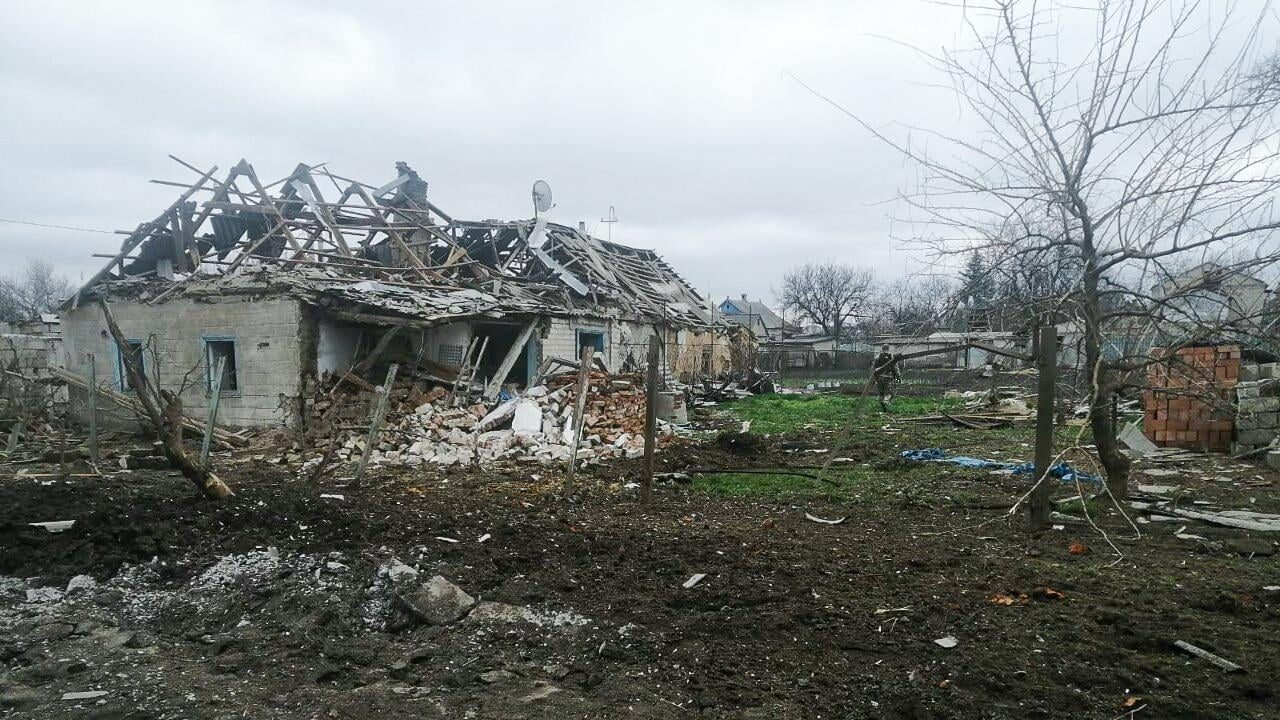 У Запорізькій області окупанти обстріляли з важкої артилерії вулиці Гуляйполя: зруйновані п’ять приватних будинків, – ФОТО 