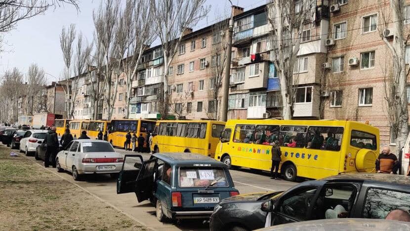 В Запорожской области сегодня будут работать шесть гуманитарных коридоров для эвакуации
