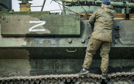 Пять танков, 12 броневиков, десятки убитых и раненых: потери рашистских оккупантов в Запорожской области за 19 апреля