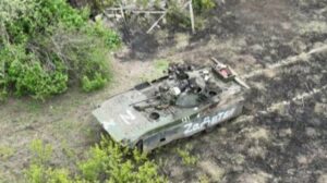 На Запорізькому напрямку «Азовці» розбили ворогів та відібрали у них БМП із написом 