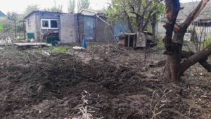 У Гуляйполі окупанти обстріляли з важкої артилерії приватні будинки: одна людина загинула та двоє постраждали, - ФОТО