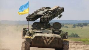 Нічний ракетний удар по Запоріжжю: спрацювали системи ППО, - ВІДЕО