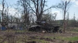 На Запорожском направлении украинские военные «затрофеили» танк оккупантов, - ФОТО