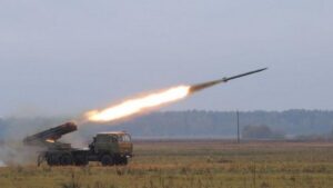 Разрушенная больница и частные дома: Оккупанты продолжают обстреливать Пологовский район