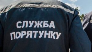 На ферме в Запорожской области из-за вражеских обстрелов сгорел ангар