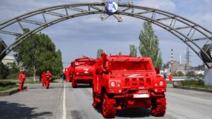 Российские захватчики дополнительно заминировали  Запорожскую АЭС и охладитель: подробности