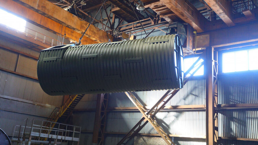 Життя українських воїнів на передовій захищають унікальні мобільні укриття від Метінвесту, – ФОТО