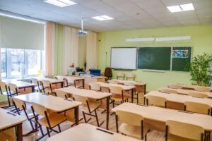 Підготовка до нового навчального року: у Запоріжжі майже всі школи переходять на змішаний формат роботи