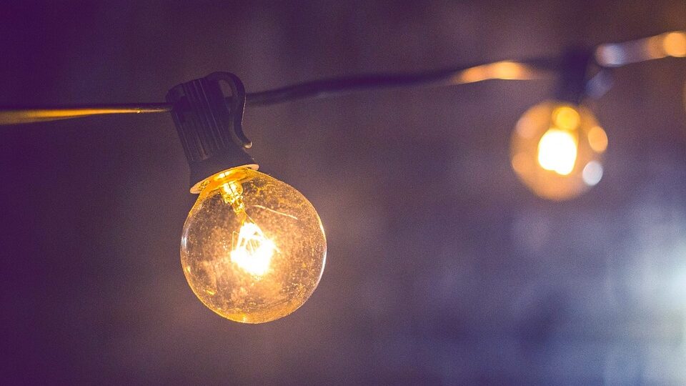 В Запоріжжі сьогодні знову діятиме графік відключень: які черги вимикатимуть 