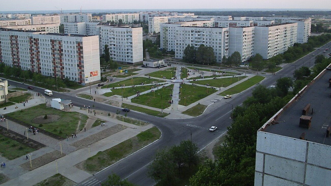 Масово грабують й забирають до катівень: що відбуваються у тимчасово окупованому Енергодарі
