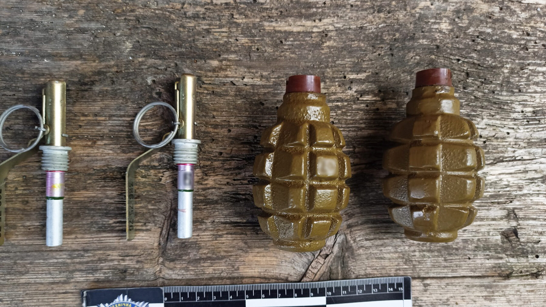 Мешканець Запорізької області торгував гранатами знайденими на водосховищі