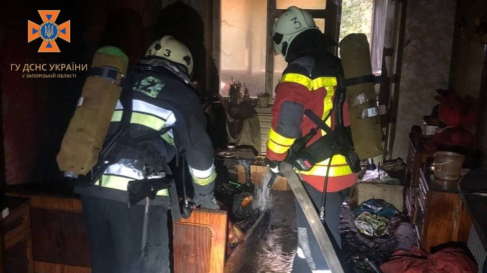 Смертельный пожар в многоэтажке Запорожья: погибли мать и сын