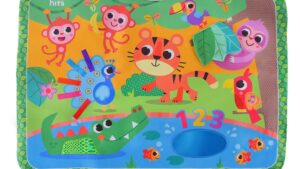 Користь розвиваючих килимків для моторики, тактильного сприйняття та координації дитини