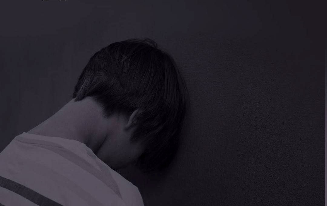 Змушують ходити у захоплені школи та заганяють в молодіжні рухи: окупанти продовжують знищувати ідентичність дітей 