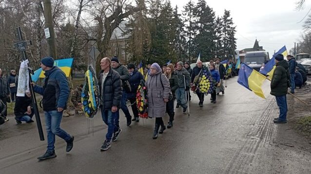Вернулся из-за границы, чтобы защищать Украину: в Запорожской области попрощались с погибшим 25-летним воином