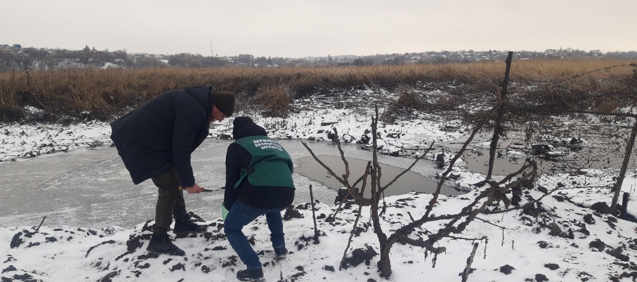 Удар по Запорожью 8 января: загрязнено более тысячи квадратных метров земли, — ФОТО