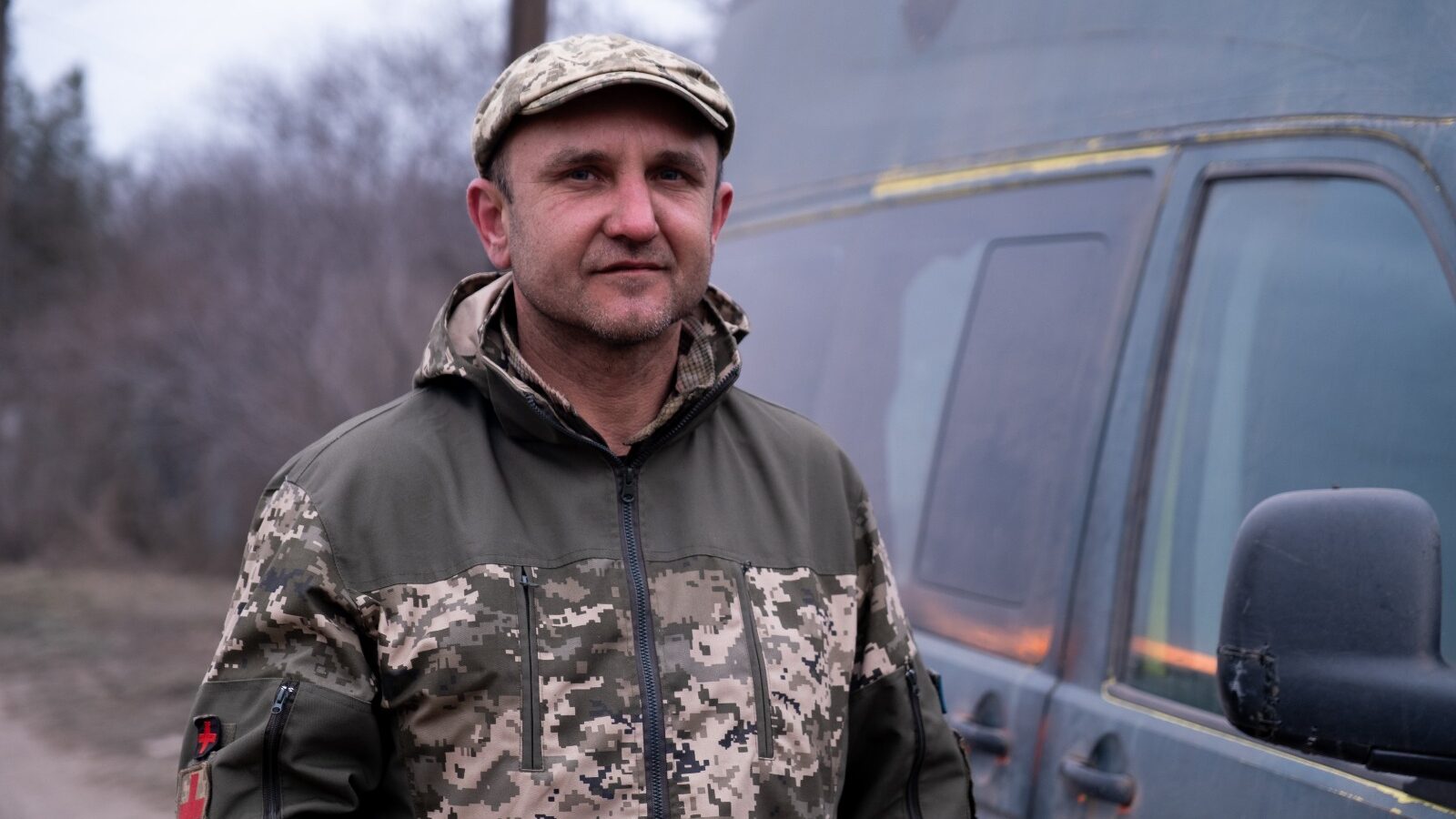 Едет в ад, чтобы забрать раненых с поля боя: история защитника из Запорожья