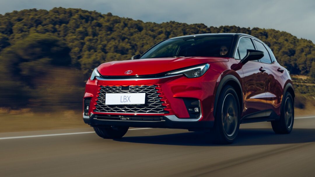 Модельний ряд Lexus: сучасний дизайн і новітні технології 