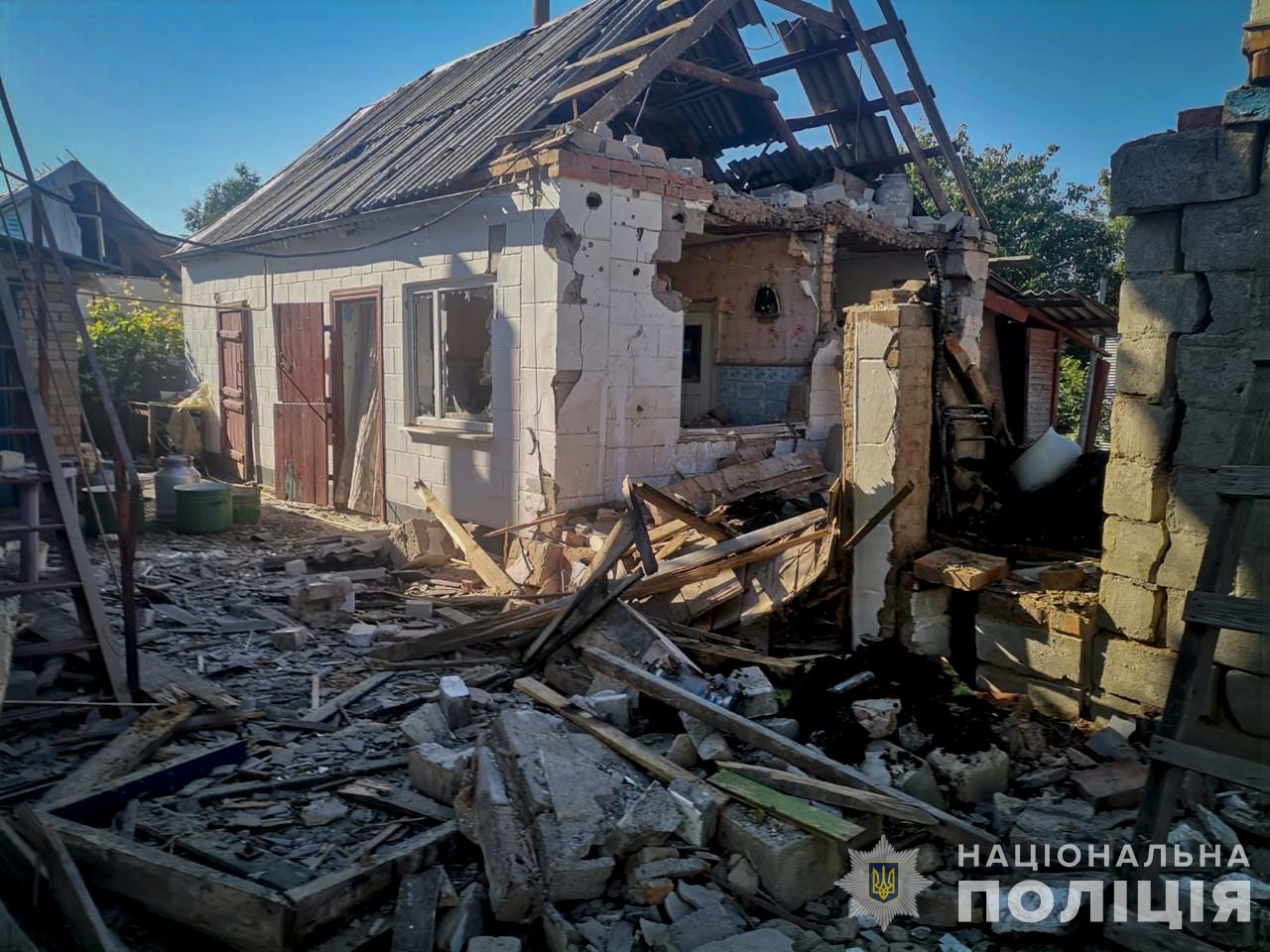 Будинки людей зруйновано: наслідки ворожих ударів по Запорізькій області, - ФОТО