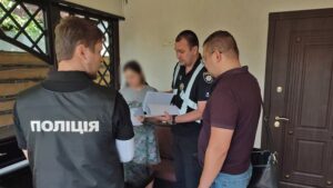 У лікарні прифронтового Оріхова розікрали 28 мільйонів гривень: затримали шістьох працівниць