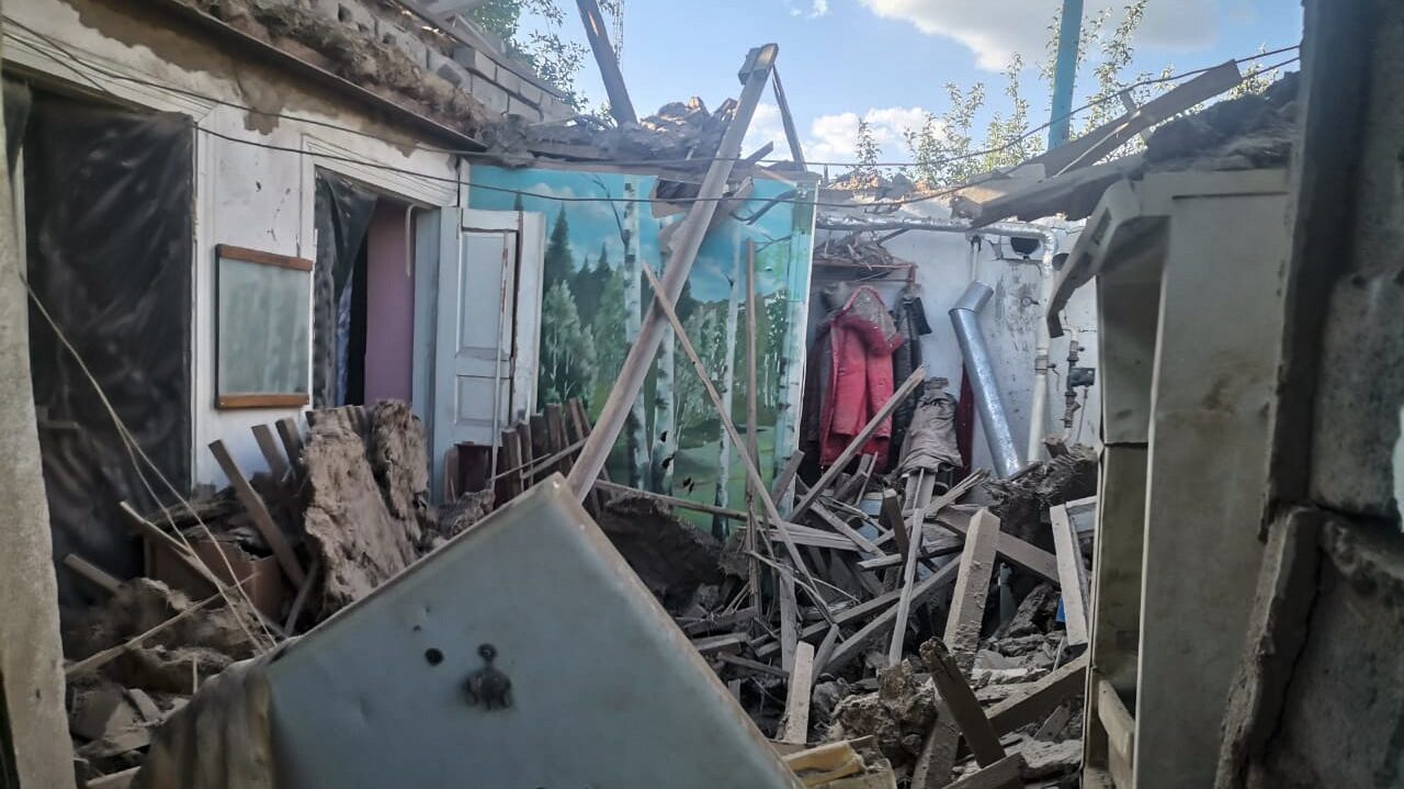 Враг массированно обстрелял Запорожскую область: есть раненые