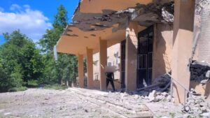 Ворог не припиняє завдавати авіаційні та артилерійські удари по Запорізькій області: є руйнування житла