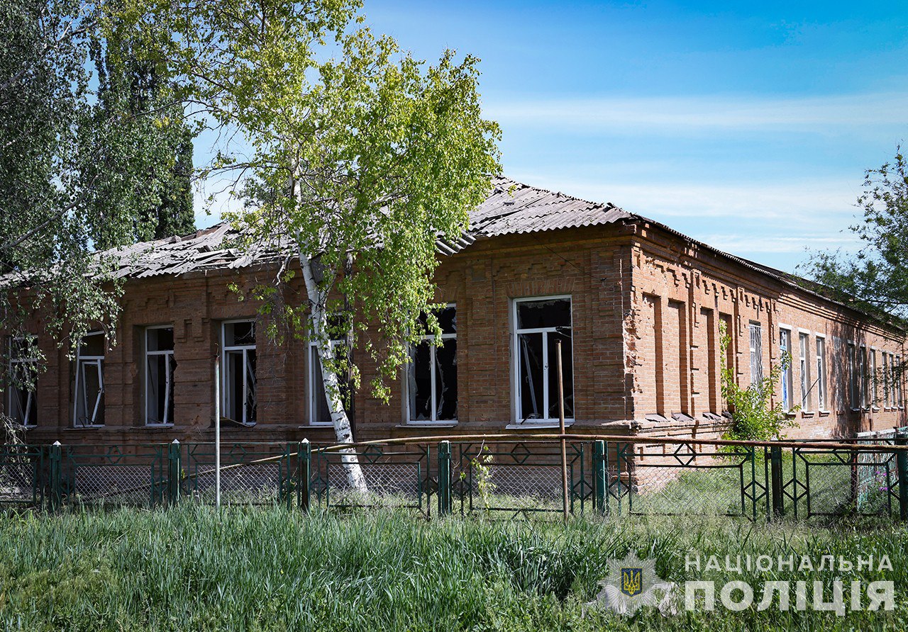 Окупанти обстріляли вісім населених пунктів Запорізької області: використовували авіацію, дрони та РСЗВ, — ФОТО