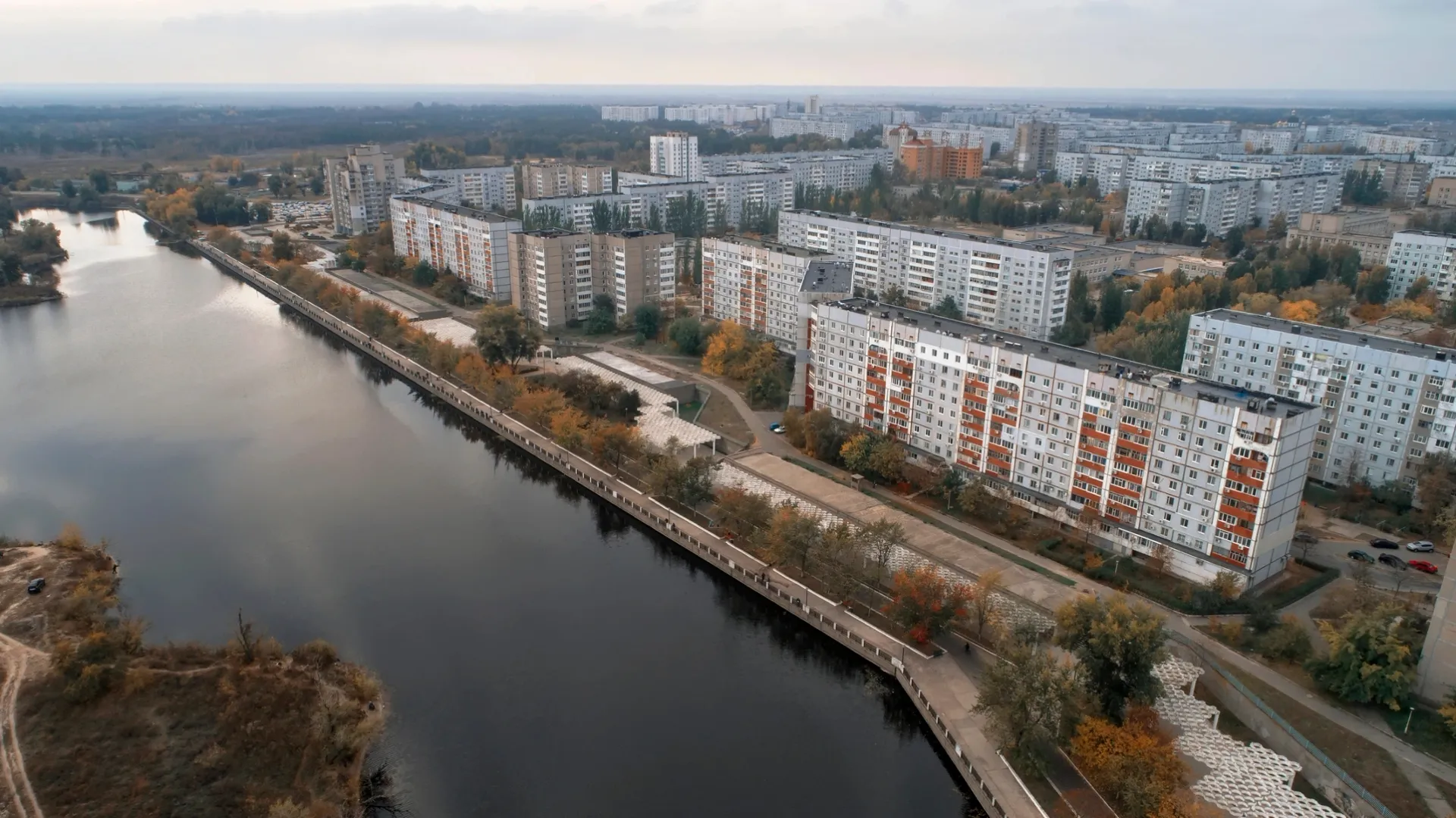 Оккупанты незаконно удерживают 23 гражданских жителей Энергодара, 13 из них — работники ЗАЭС