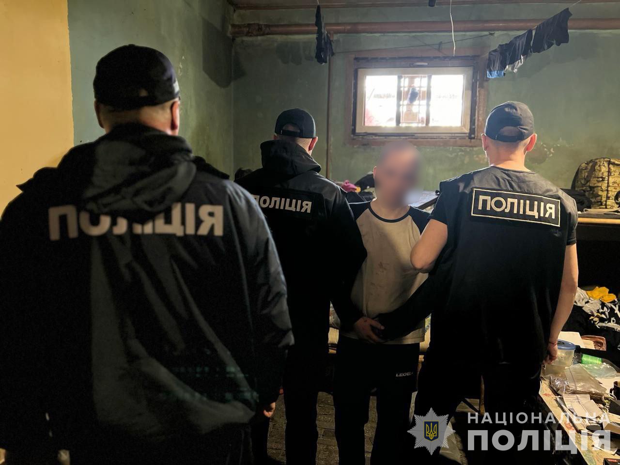 Обманул людей почти на 55 тысяч: житель Запорожья занимался мошенничеством, находясь в СИЗО