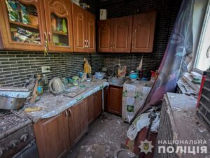 Пошкоджено критичну інфраструктуру, авто та будинки: наслідки ворожих ударів по Запорізькій області, — ФОТО