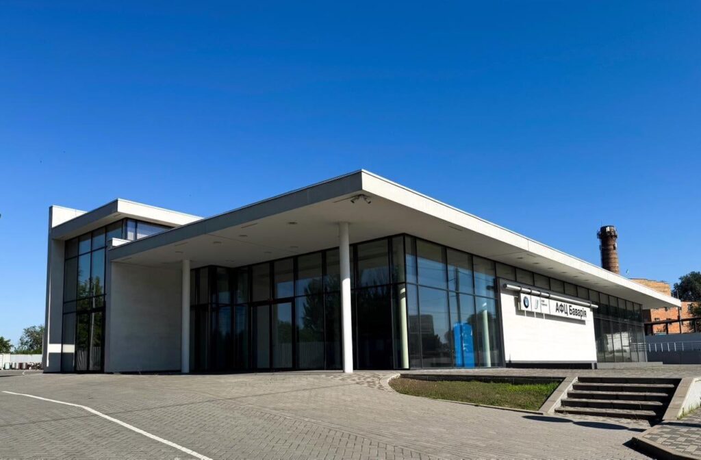 Від ескізу до реальності: як Михайло Фрідлянд спроєктував найбільший автосалон «БМВ» на півдні України