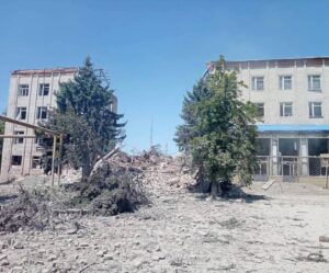 Під вогнем окупантів перебували дванадцять населених пунктів області: російські війська вдарили ракетою по Запоріжжю