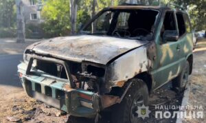 У Запоріжжі затримали двох студентів, які підпалили авто військових