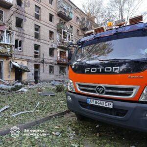 Нічний удар по Запоріжжю: пошкоджені 35 багатоквартирних будинків та нежитлові приміщення, — ФОТО