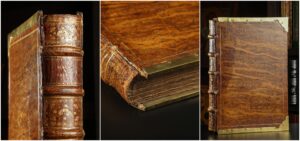 Антикварні книги — дорогий презент і об’єкт для інвестицій