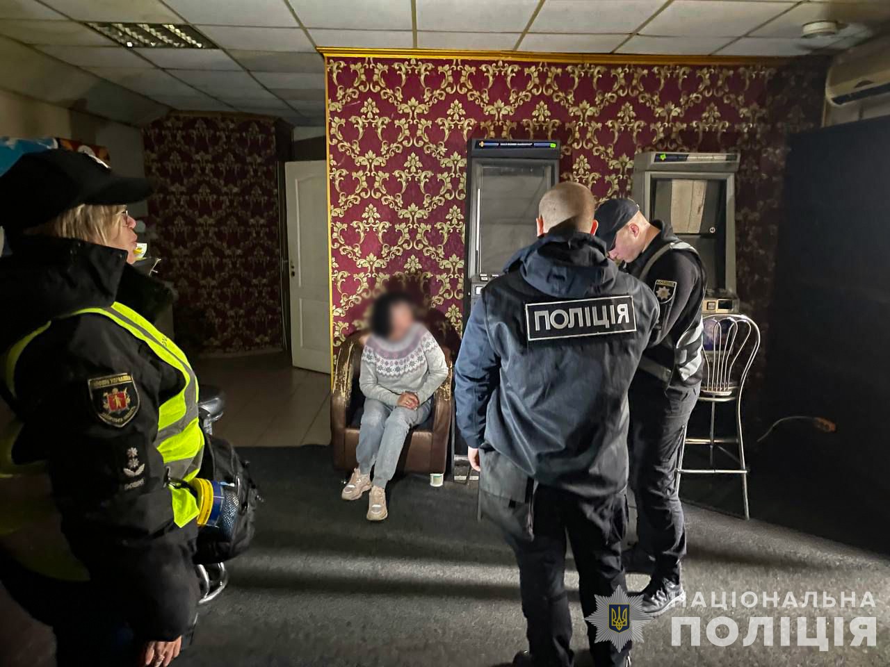 Ігри з грошовими ставками: у Запоріжжі припинили діяльність нелегального грального закладу, — ФОТО