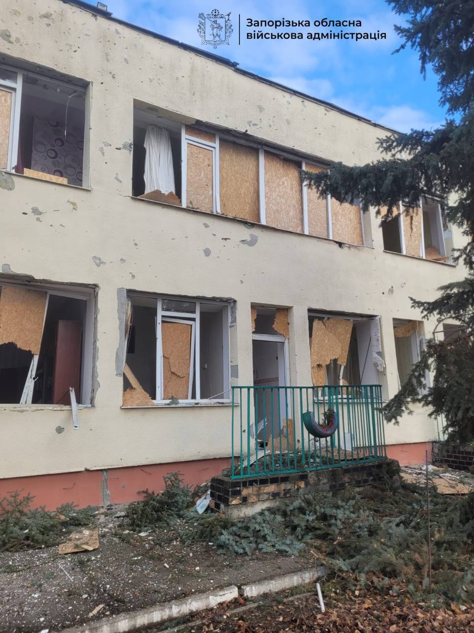 Зруйновано будинки людей: ворог завдав 466 ударів по Запорізькій області