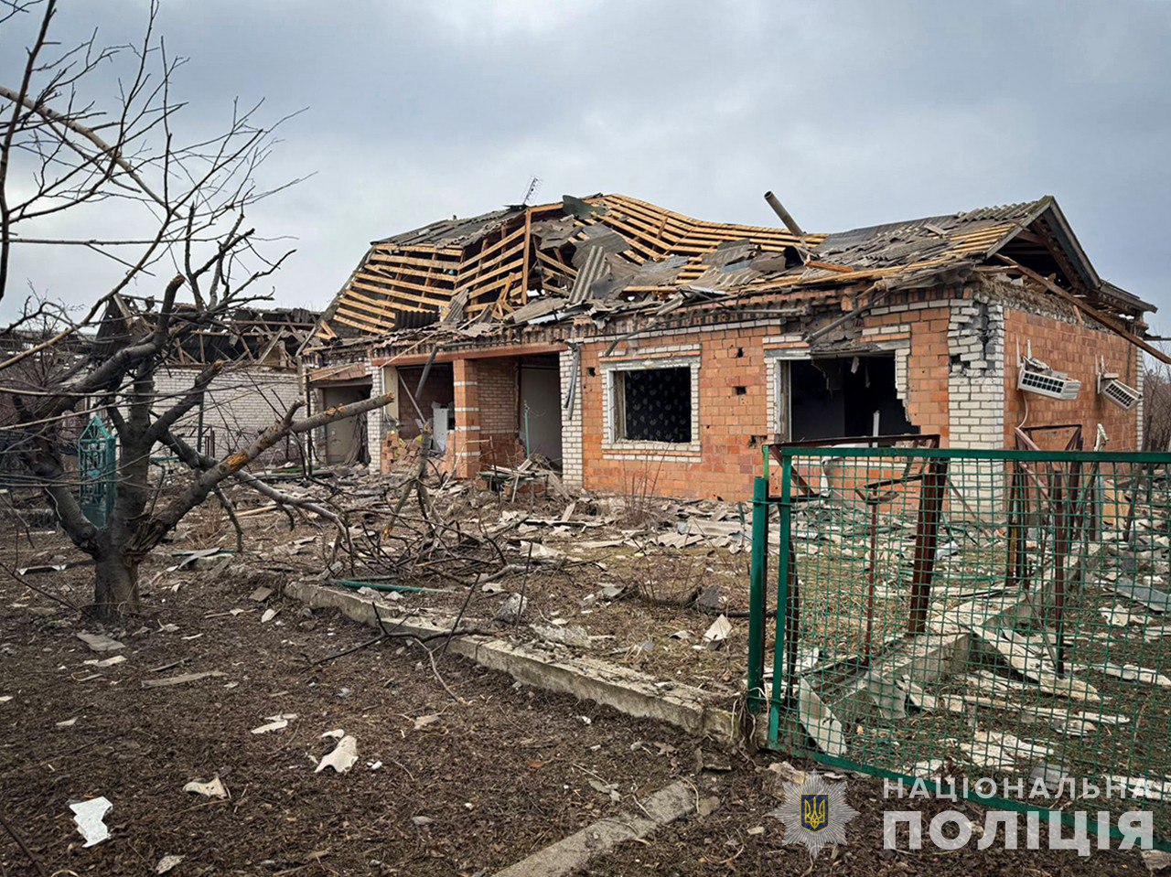 Повреждены заведения образования и медицинской помощи: последствия вражеских ударов по Запорожской области 23 января, — ФОТО