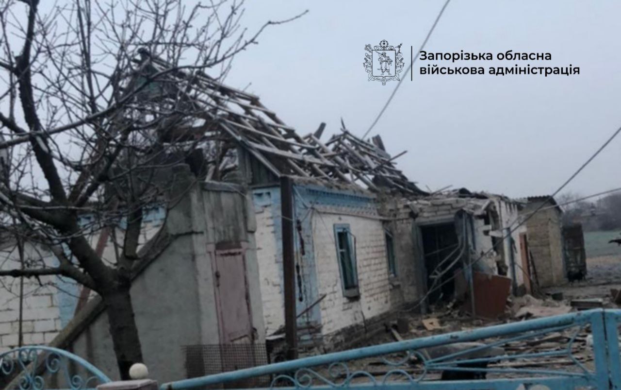 Россияне нанесли 325 ударов по 13 населенным пунктам Запорожской области
