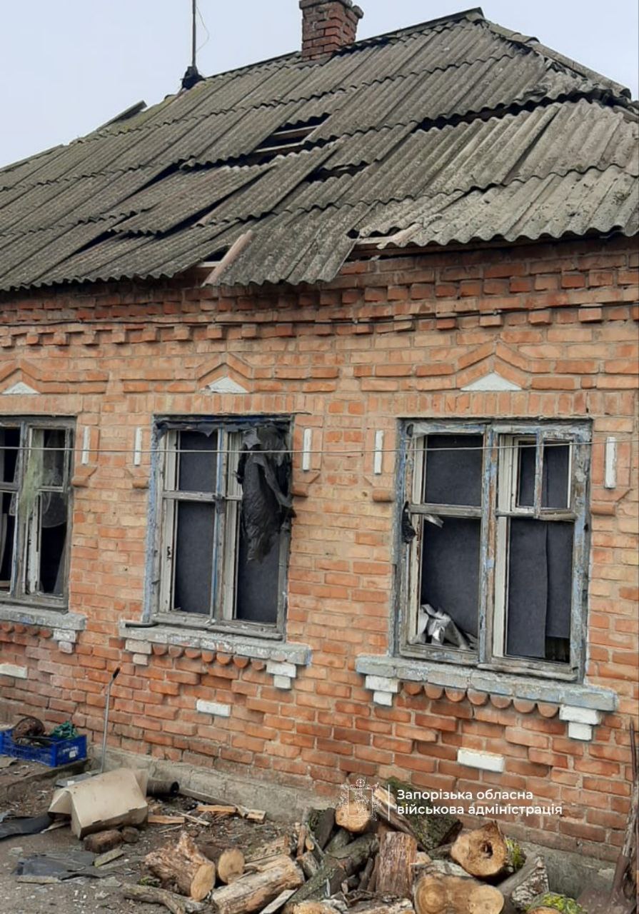 16 авиаударов по селу в Запорожской области: оккупанты наносят массированные удары по региону