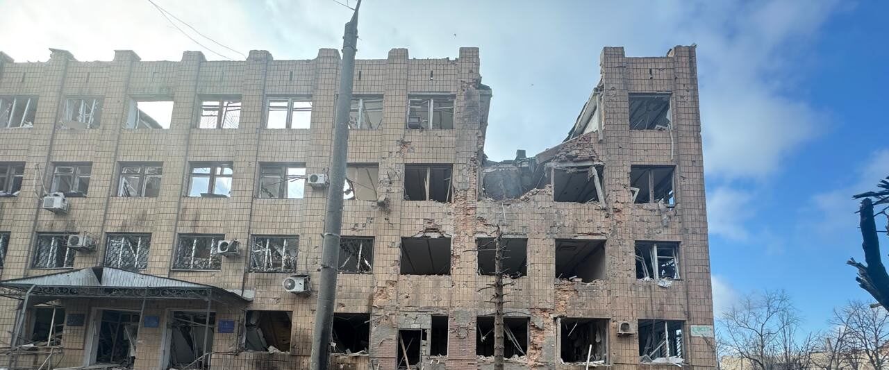 Зруйновані та пошкоджені будинки: наслідки ворожих ударів по Запорізькій області 4 лютого, — ФОТО