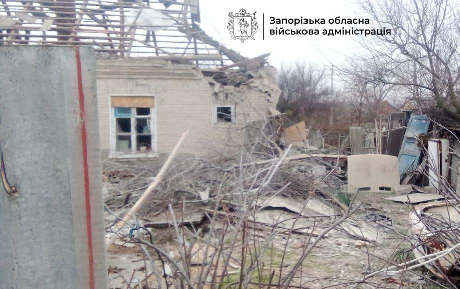 Российские войска обстреляли 13 населенных пунктов Запорожской области: есть раненые в Запорожье и Малокатериновке