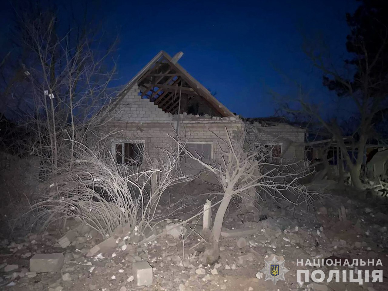 Пошкоджено об’єкт критичної інфраструктури та медзаклад: наслідки ворожих ударів по Запорізькій області, - ФОТО