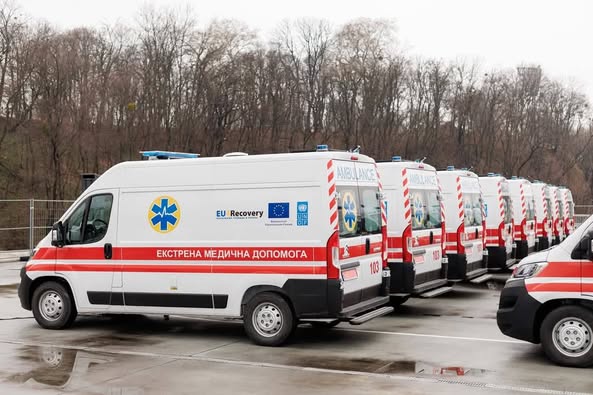 Запорожский центр медицины катастроф получил новый автомобиль скорой помощи при поддержке ПРООН и ЕС